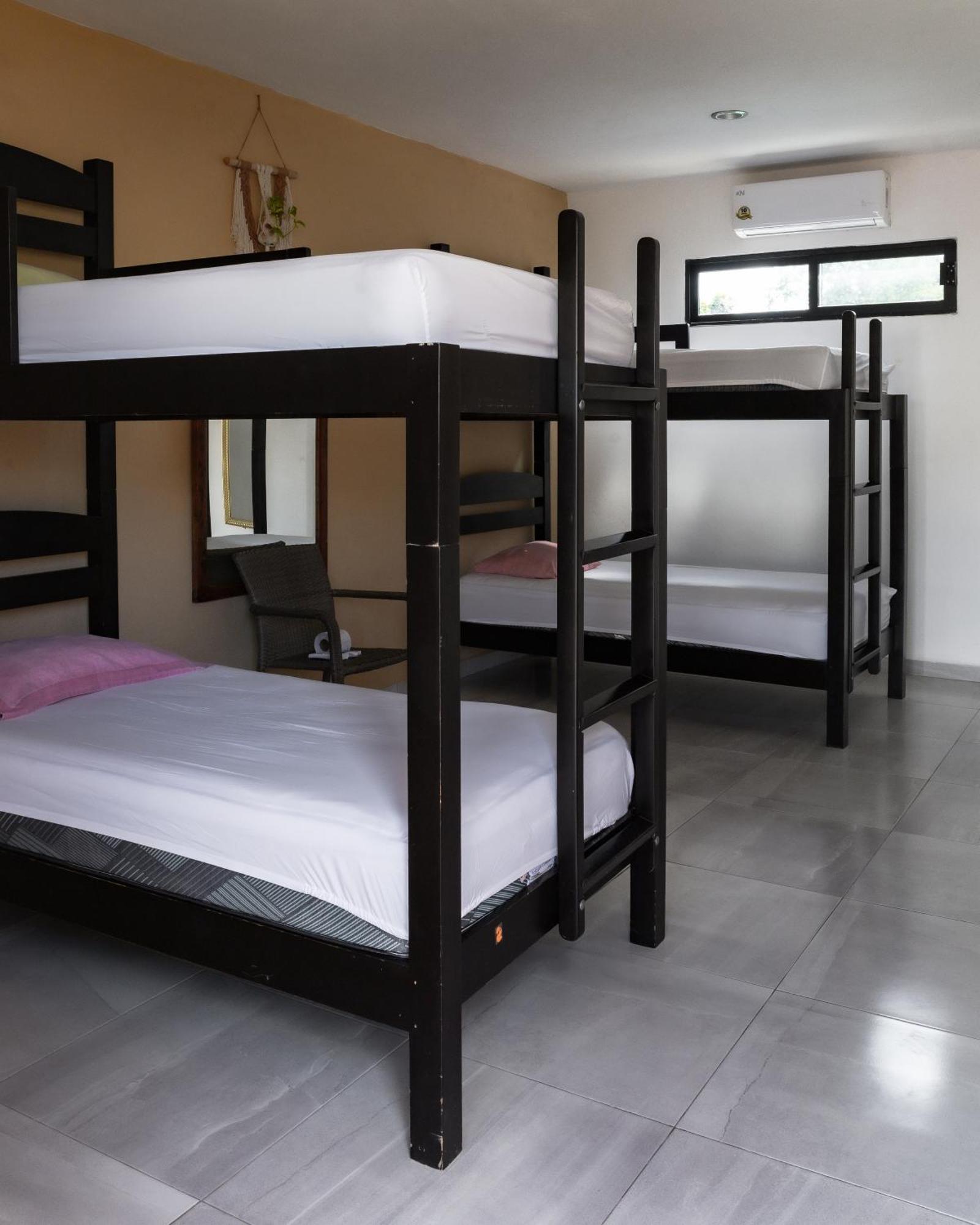 Hostal Tunich Naj & Hotel Valladolid  Eksteriør billede