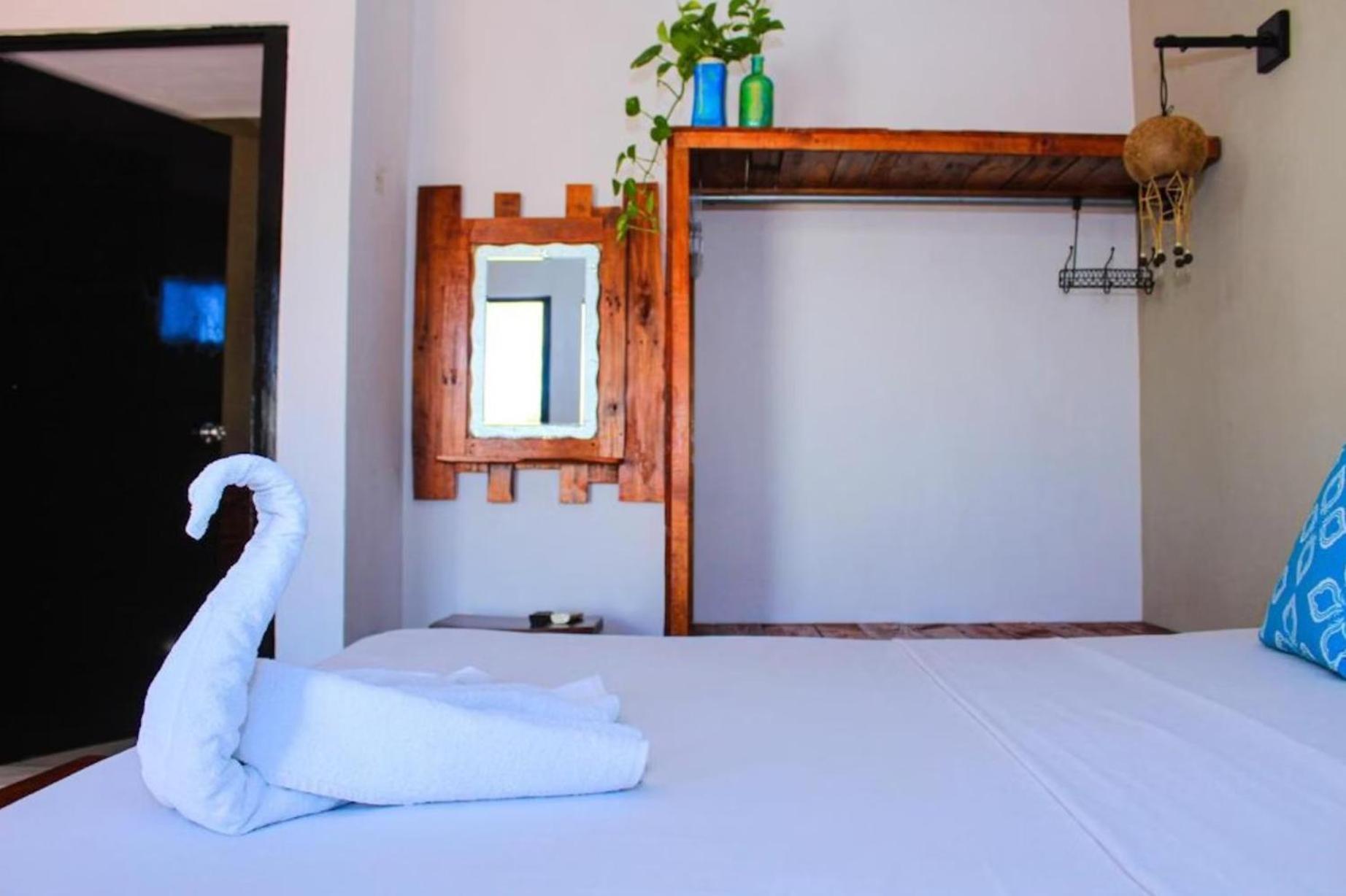 Hostal Tunich Naj & Hotel Valladolid  Eksteriør billede